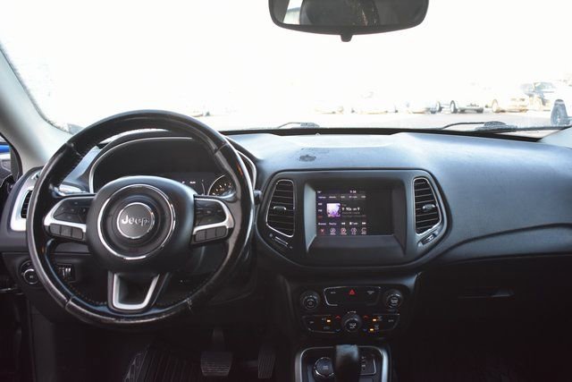 Used 2020 Jeep Compass Latitude image 29