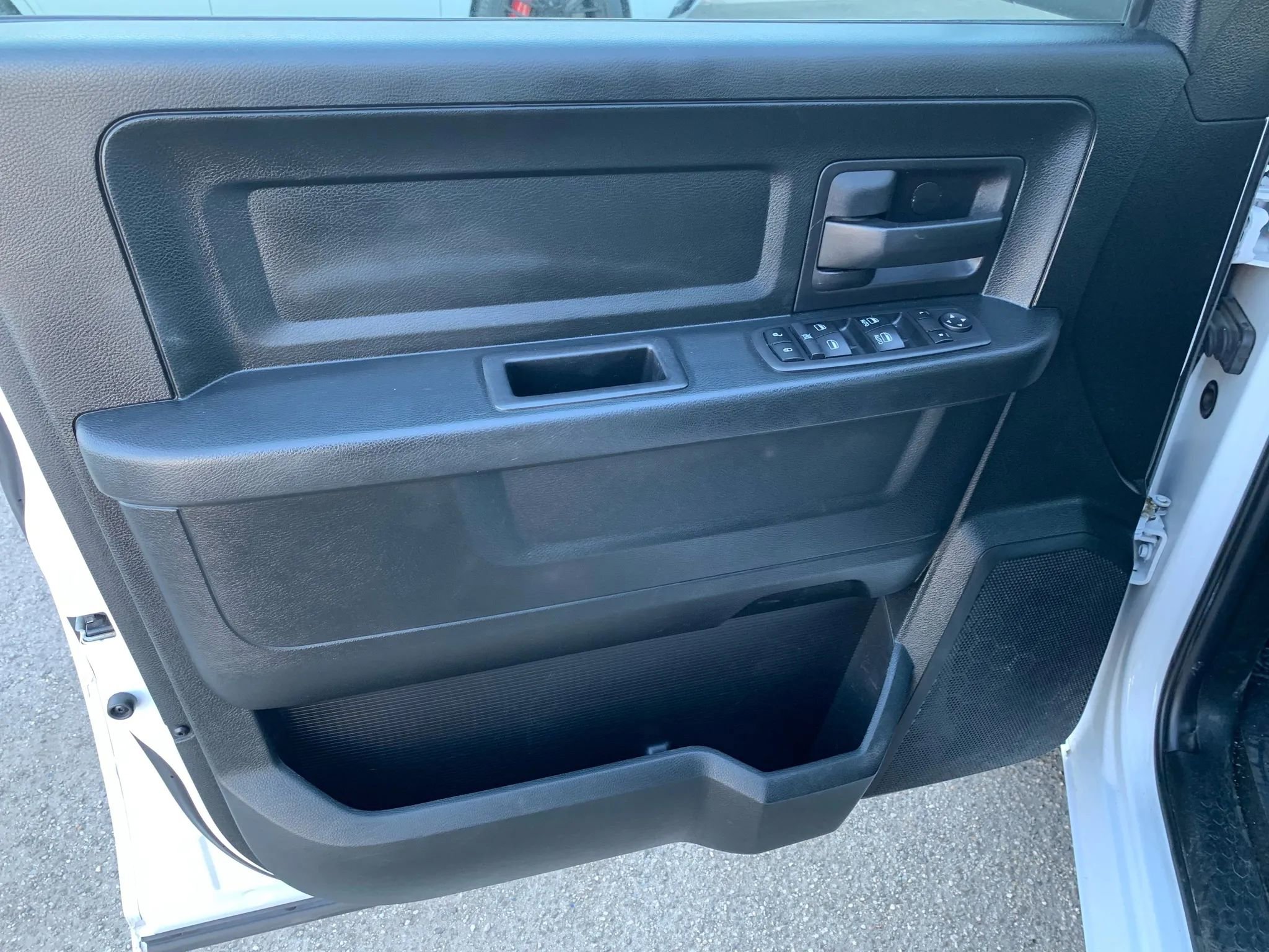 Used 2018 RAM 1500 Tradesman w/ Popular Equipment Group image 23