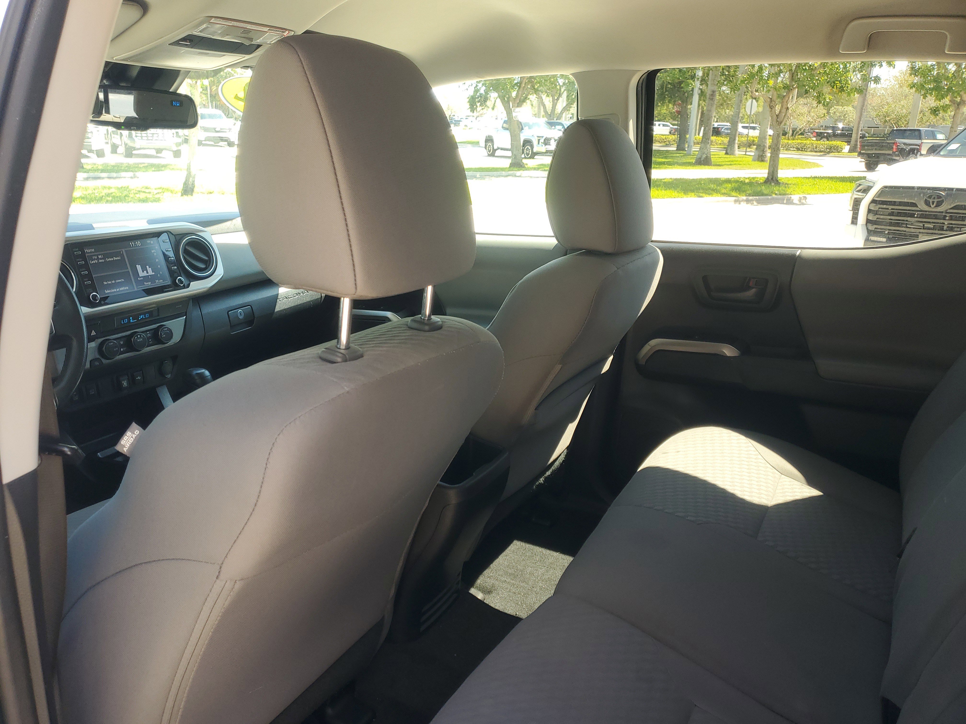 Used 2022 Toyota Tacoma SR5 w/ Technology Package RWD image 11