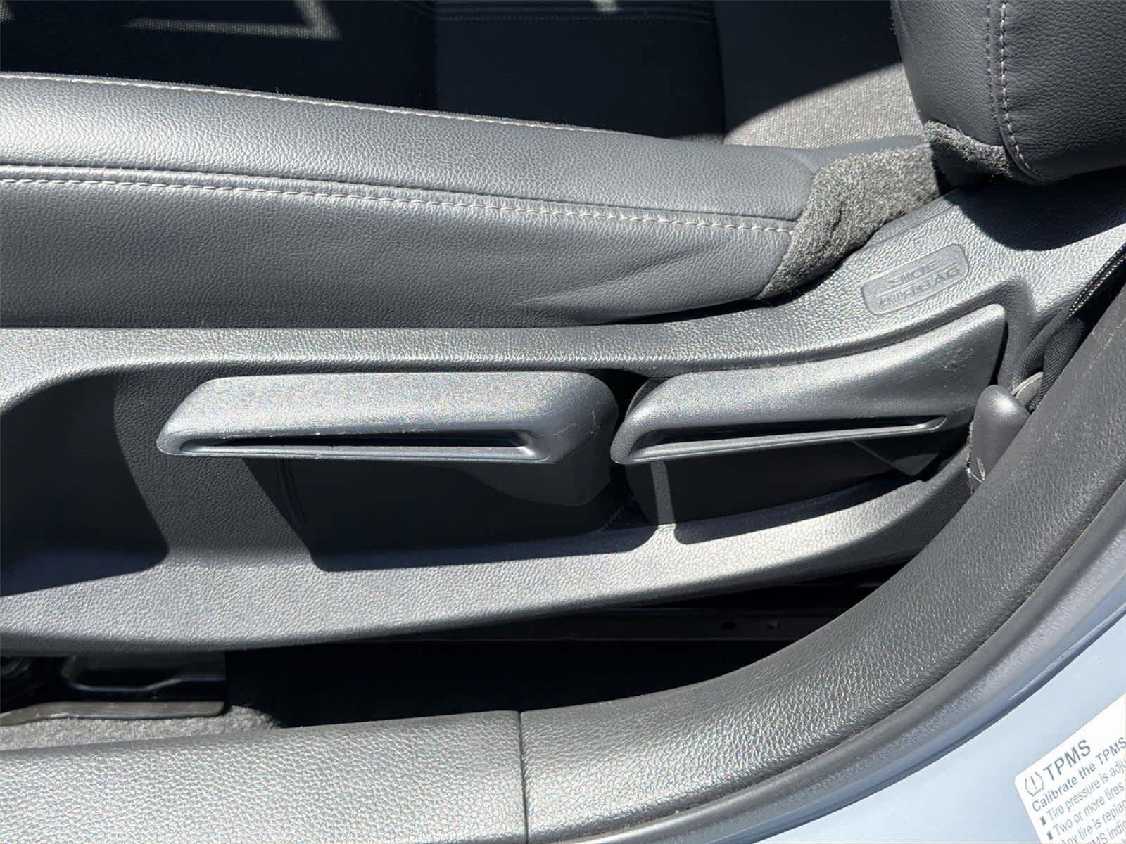 Used 2023 Honda Civic Sport image 23