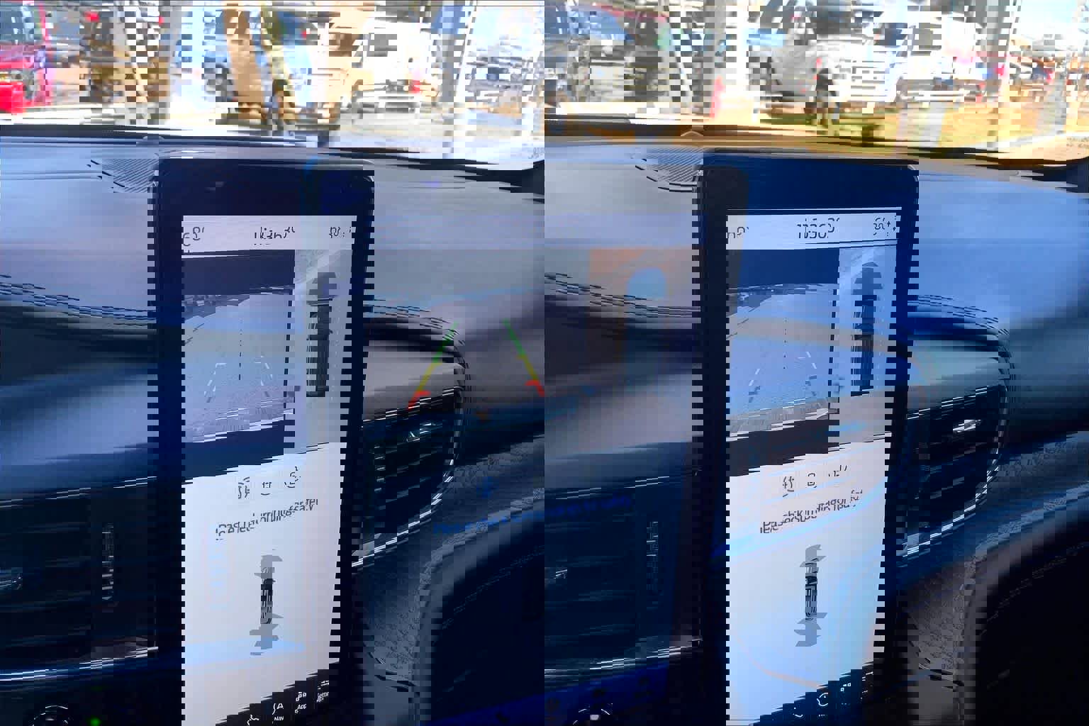 Used 2020 Ford Explorer Platinum w/ Premium Technology Package image 52