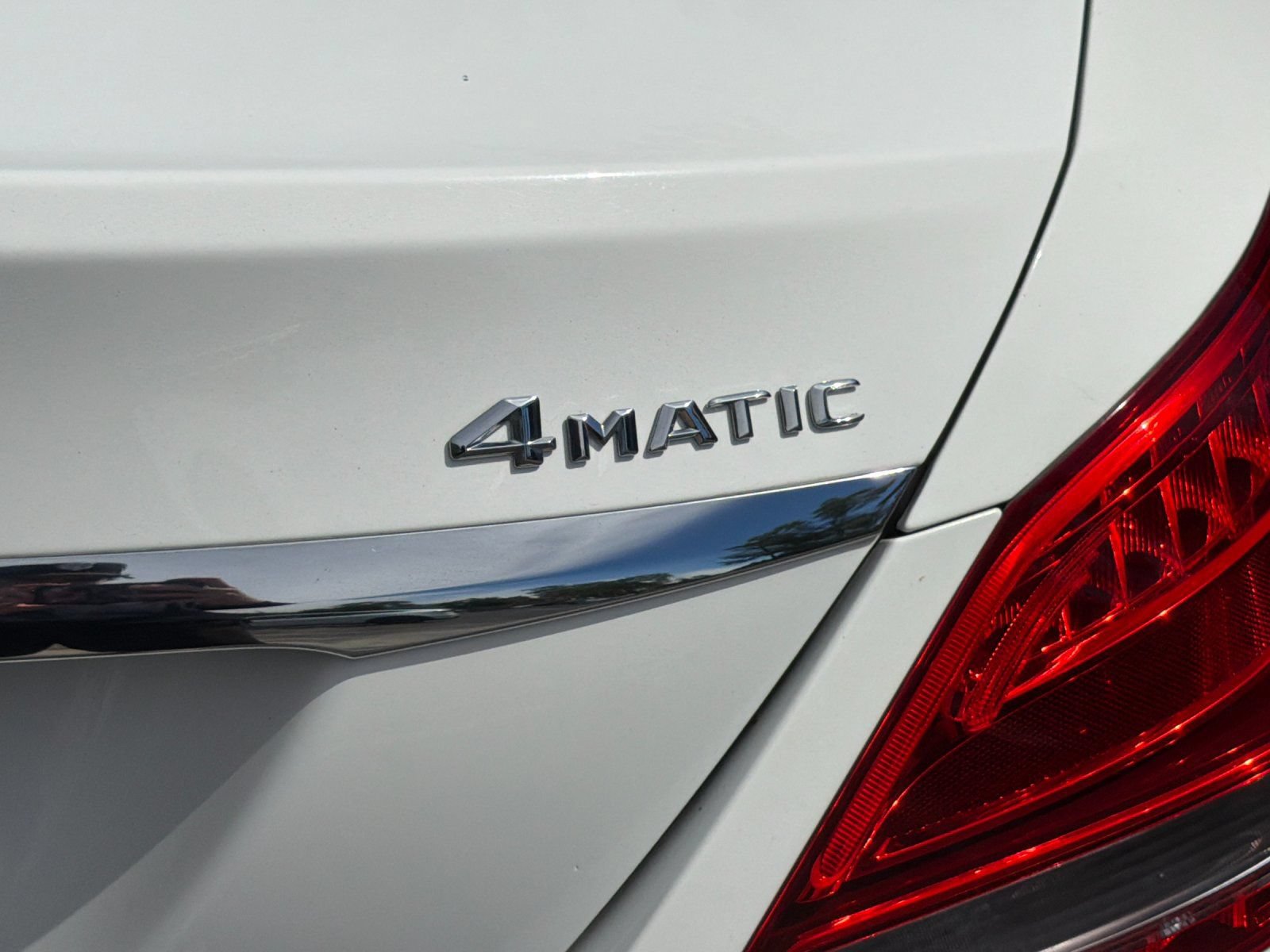 Used 2015 Mercedes-Benz C 300 4MATIC Sedan image 22
