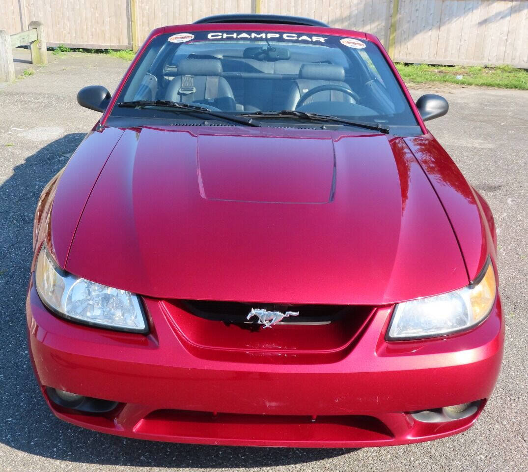 Used 1999 Ford Mustang Cobra RWD image 10