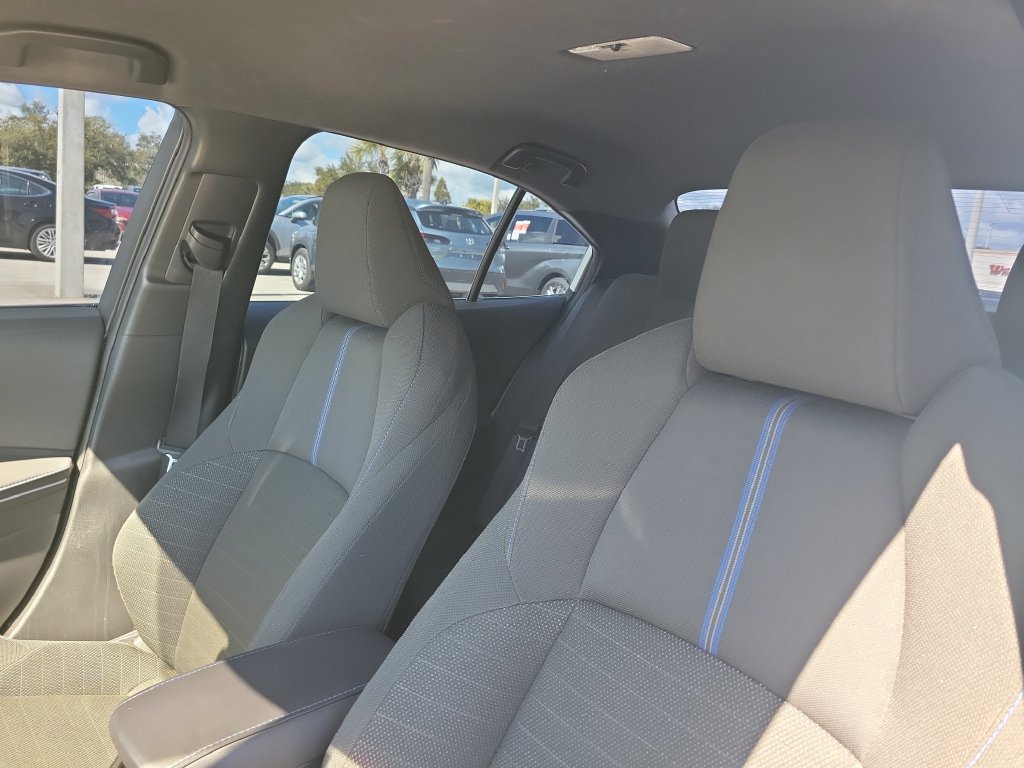 Used 2022 Toyota Corolla SE FWD image 21
