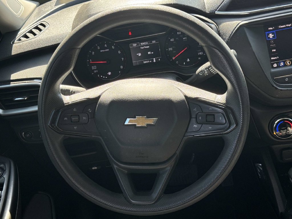 Used 2022 Chevrolet TrailBlazer LS FWD image 9