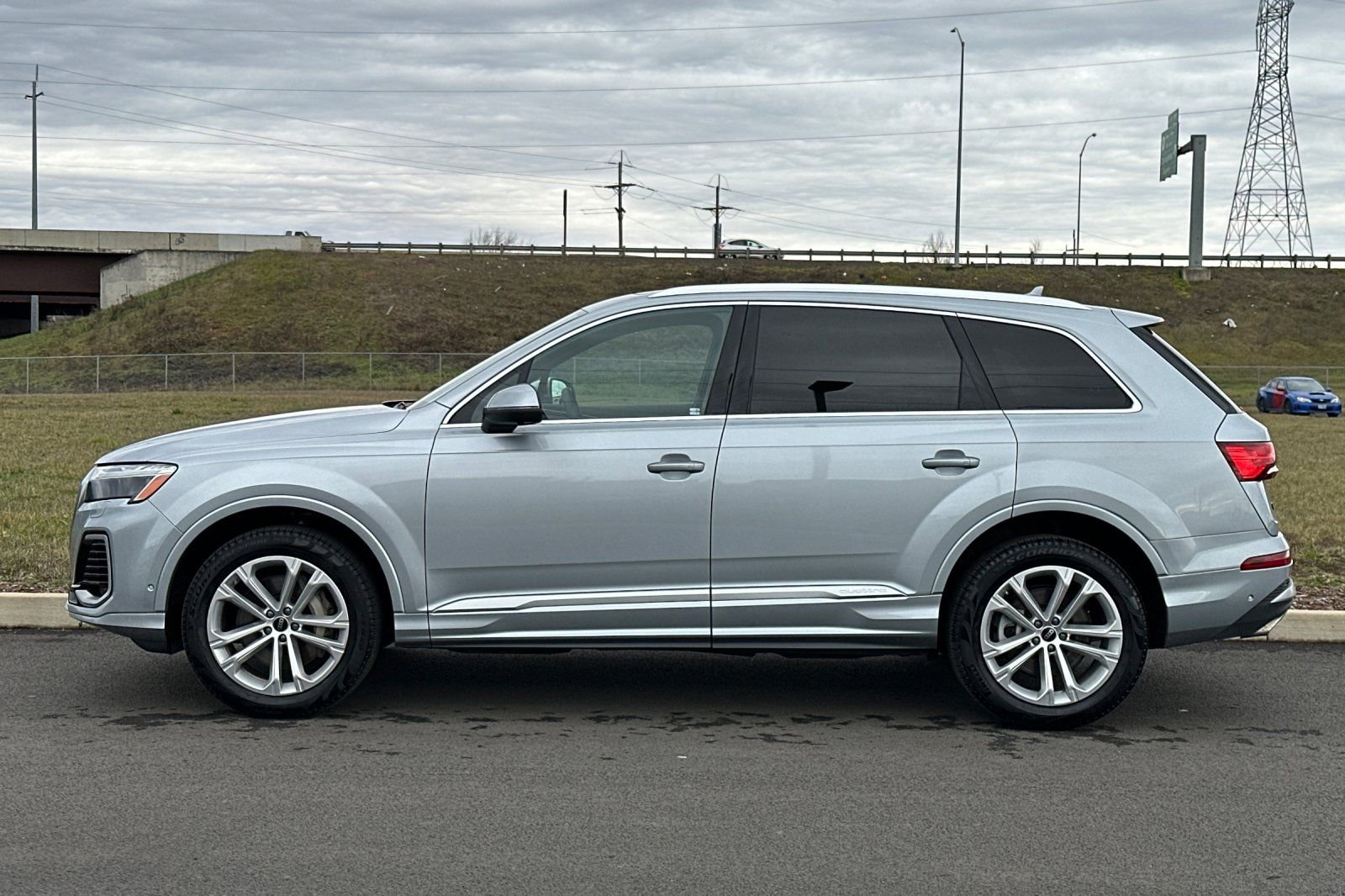 Used 2025 Audi Q7 3.0T Premium Plus image 6