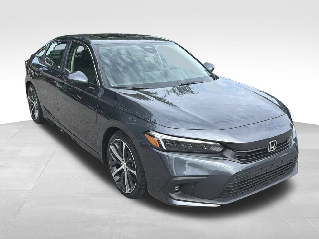 Used 2024 Honda Civic Touring image 3