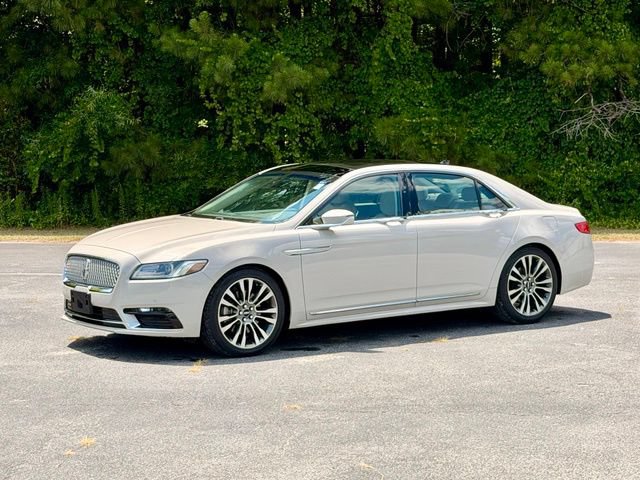 Used 2019 Lincoln Continental Select FWD image 2
