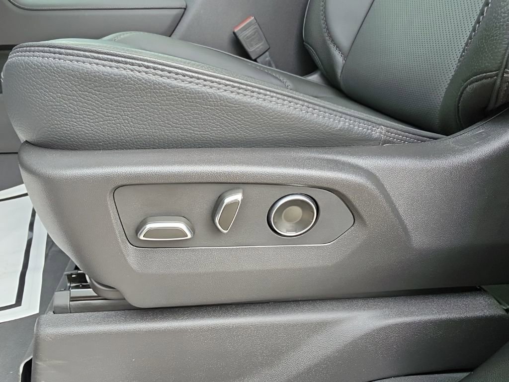 Certified 2025 GMC Sierra 2500 Denali w/ Denali Reserve Package image 34