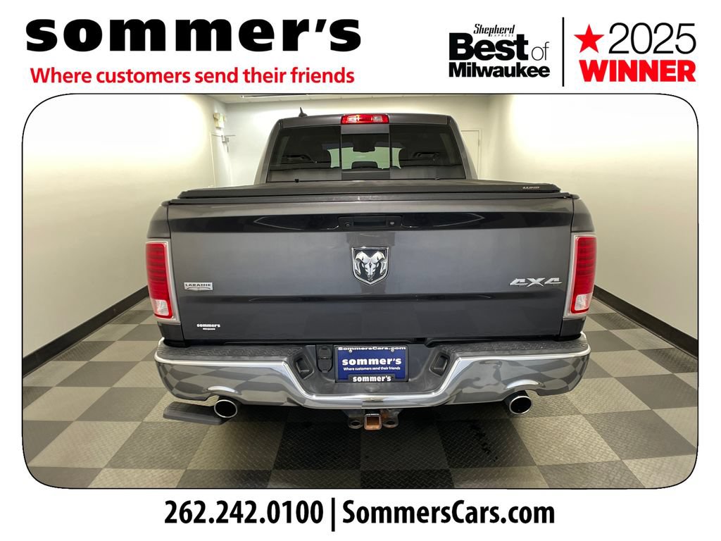 Used 2016 RAM 1500 Laramie w/ Convenience Group AWD/4WD image 4