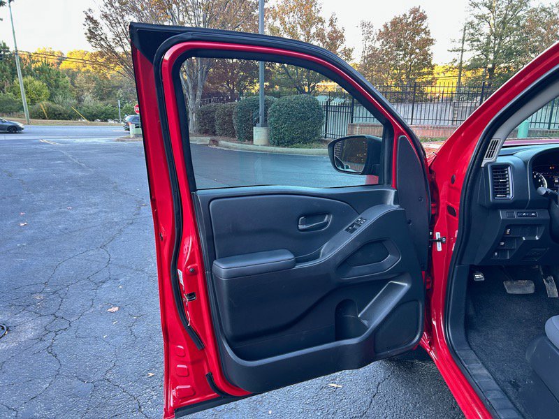 Used 2022 Nissan Frontier S w/ Technology Package image 16