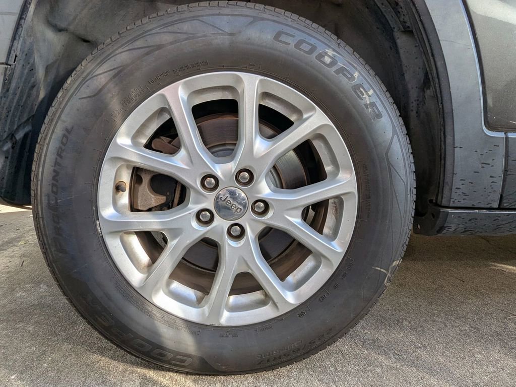 Used 2014 Jeep Cherokee Latitude image 13