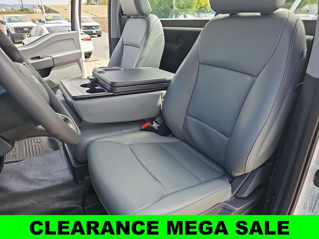 New 2025 Ford F250 XL w/ FX4 Off-Road Package image 13