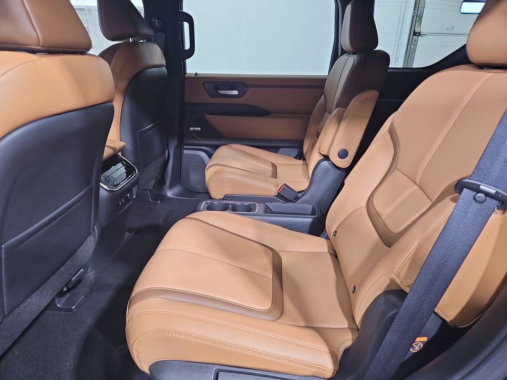New 2026 Nissan Armada SL w/ Captain's Chari Seat Package image 11