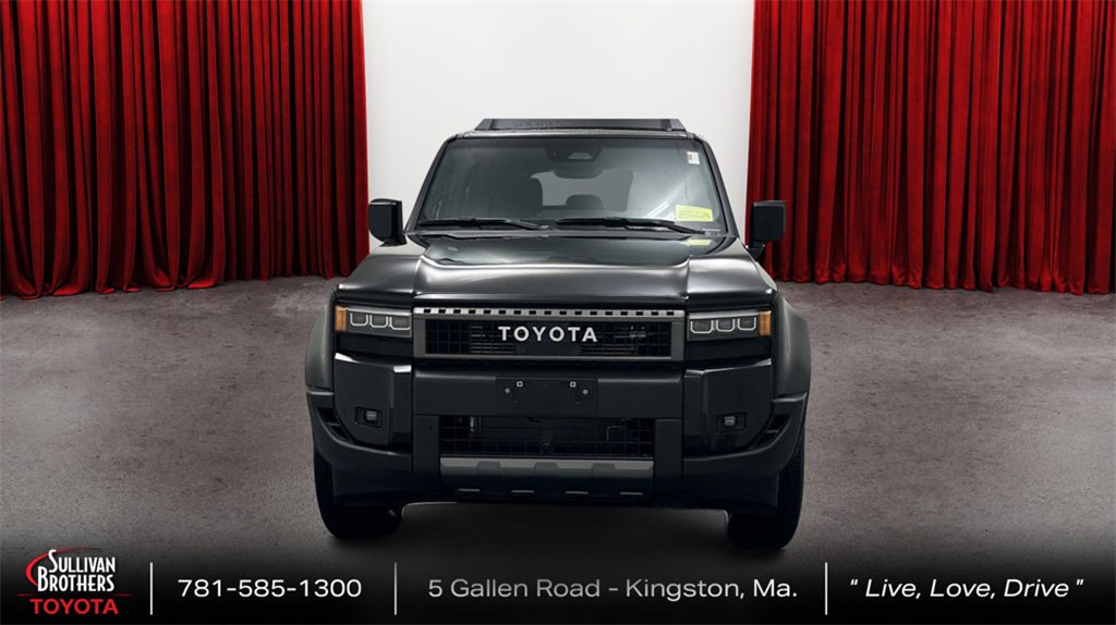 Used 2025 Toyota Land Cruiser image 2