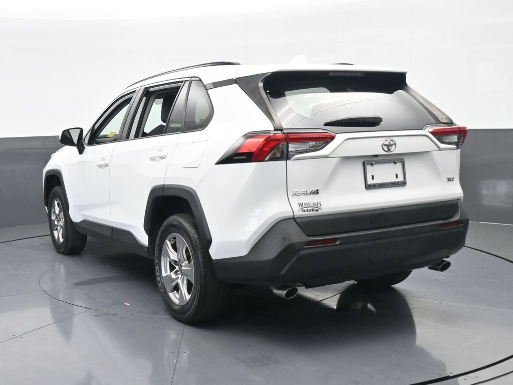 Used 2023 Toyota RAV4 XLE image 4