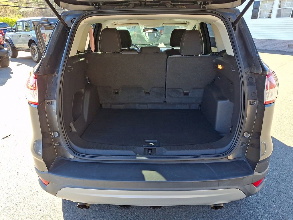 Used 2015 Ford Escape SE image 29