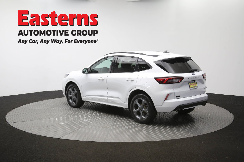 Used 2023 Ford Escape ST-Line Select AWD/4WD image 64