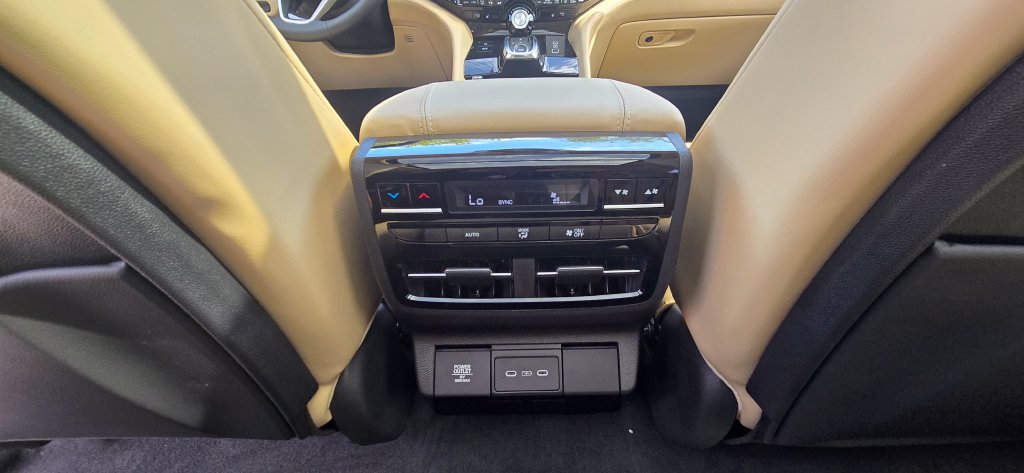 New 2026 Acura MDX w/ Technology Package FWD image 33