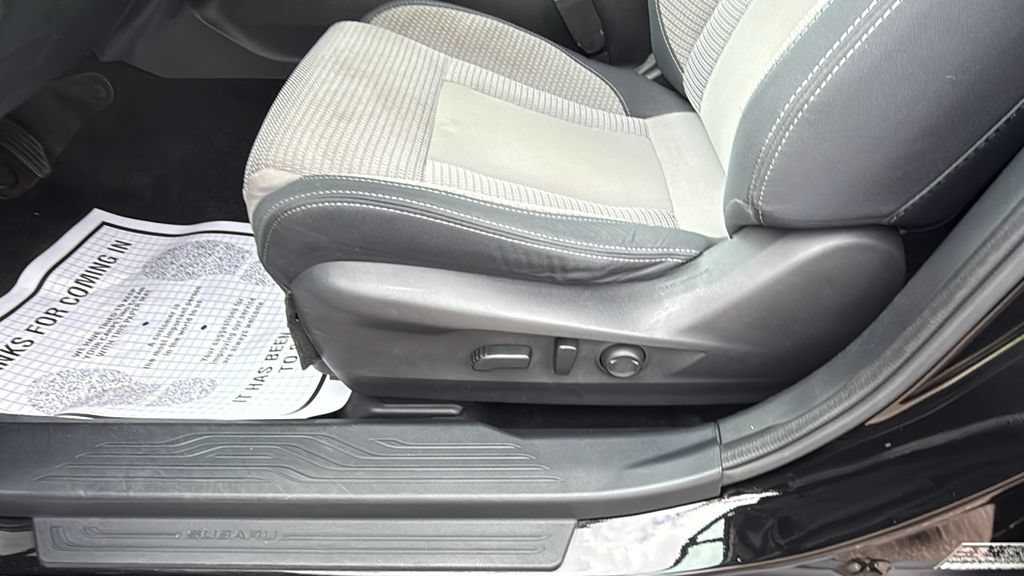Used 2022 Subaru Outback Premium AWD/4WD image 19