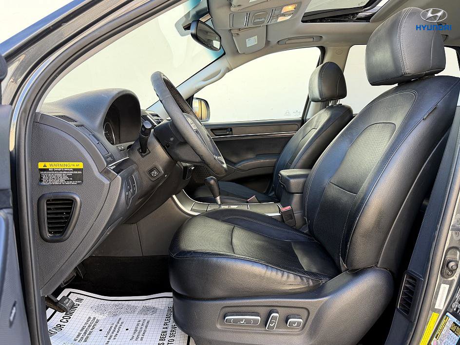 Used 2011 Hyundai Veracruz Limited w/ Navigation Pkg 3 image 11