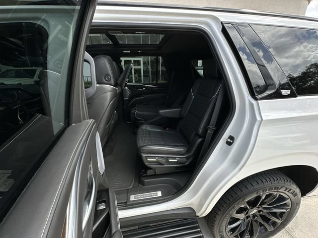 Certified 2023 Cadillac Escalade Sport Platinum w/ LPO, ONYX Package AWD/4WD image 30