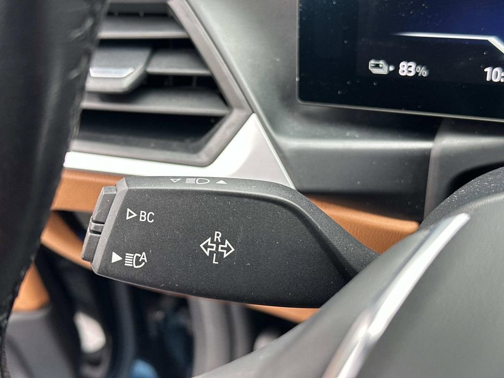 Used 2023 BMW i4 eDrive35 image 21