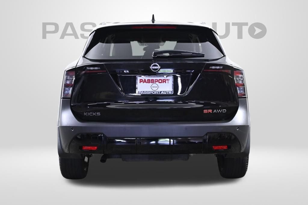 Certified 2025 Nissan Kicks SR AWD/4WD image 6