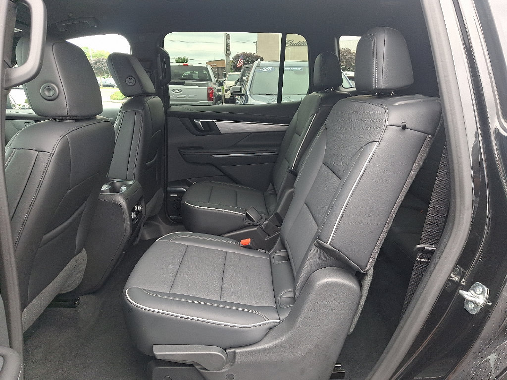 Certified 2026 Buick Enclave Preferred AWD/4WD image 10