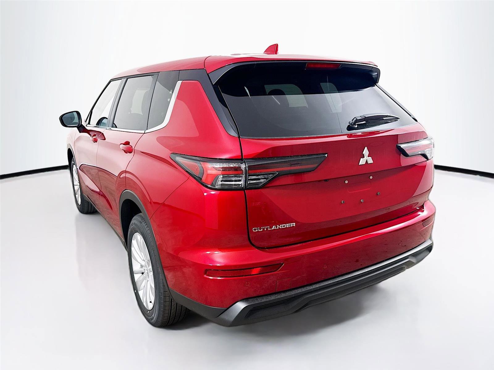 New 2026 Mitsubishi Outlander ES FWD image 27