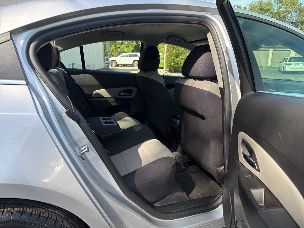 Used 2012 Chevrolet Cruze LS w/ Connectivity Package FWD image 24