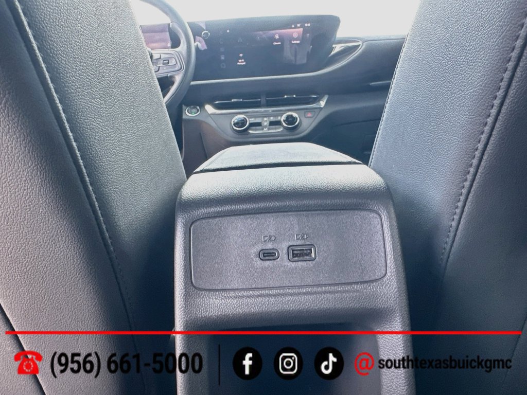 Used 2026 Buick Envista Sport Touring w/ Convenience II Package FWD image 22