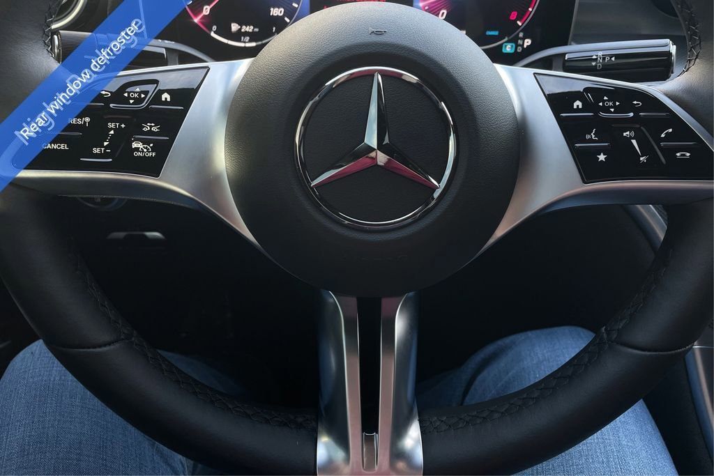 Used 2024 Mercedes-Benz C 300 4MATIC Sedan image 14