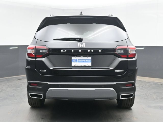 New 2026 Honda Pilot Touring image 9