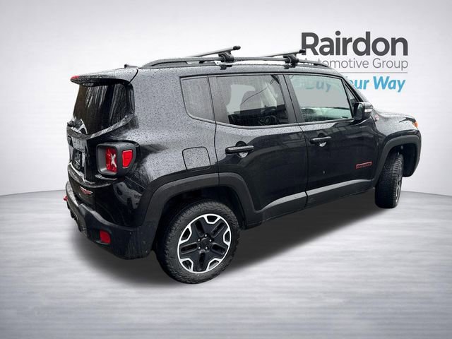 Used 2016 Jeep Renegade Trailhawk w/ Premium Trailhawk Package AWD/4WD image 8