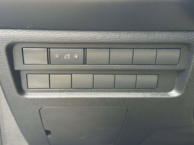 Used 2022 Mitsubishi Outlander ES image 24