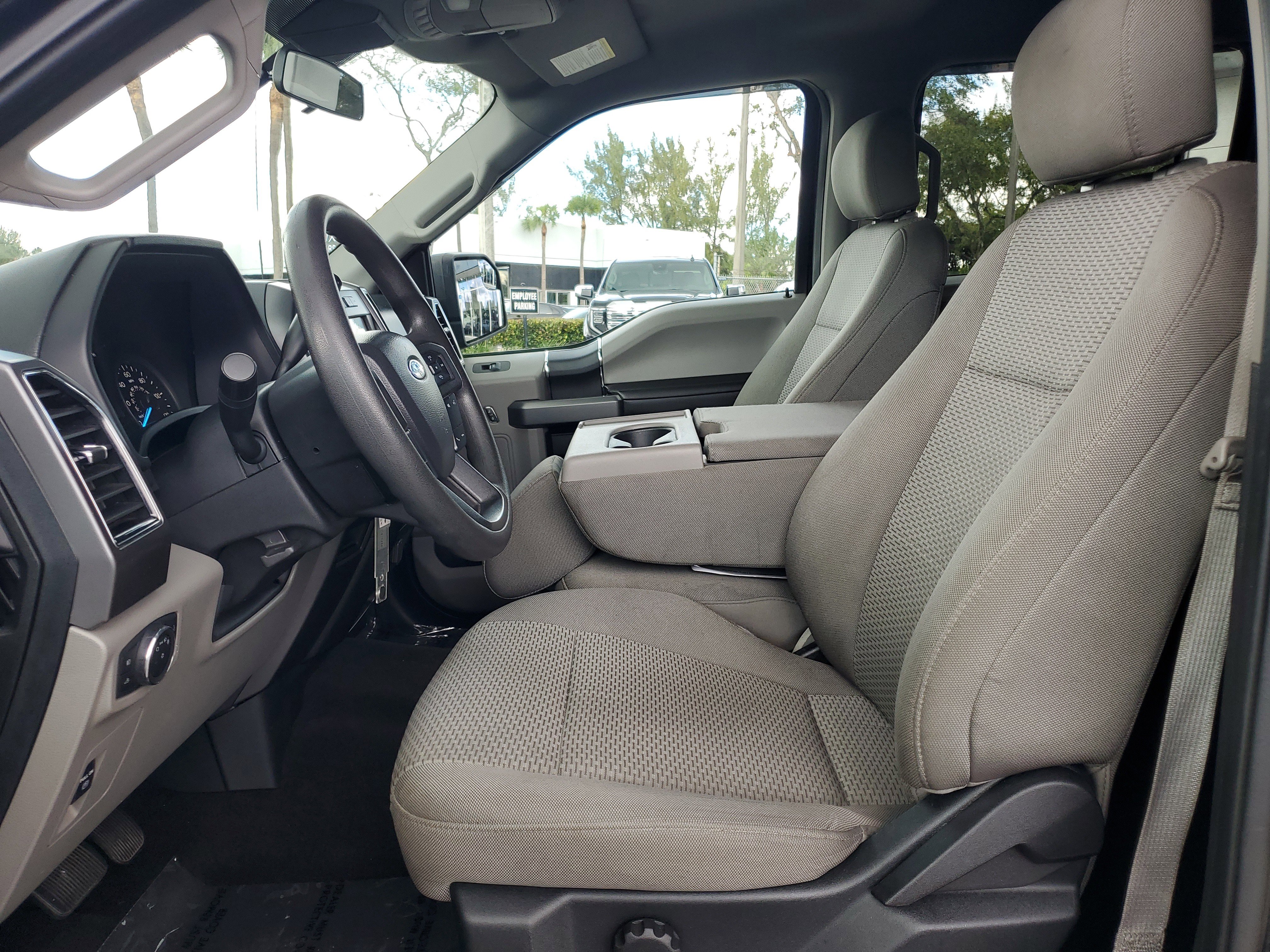 Used 2020 Ford F150 XLT image 11