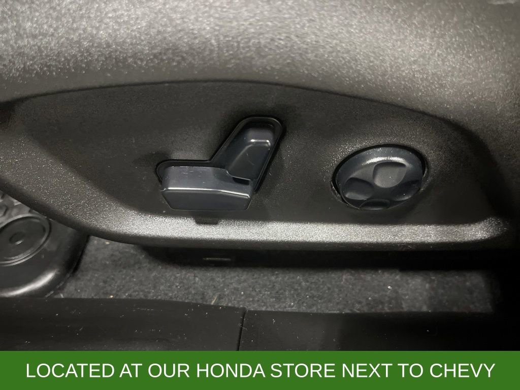 Used 2019 Jeep Renegade Trailhawk w/ UConnect 8.4 Nav Group image 14