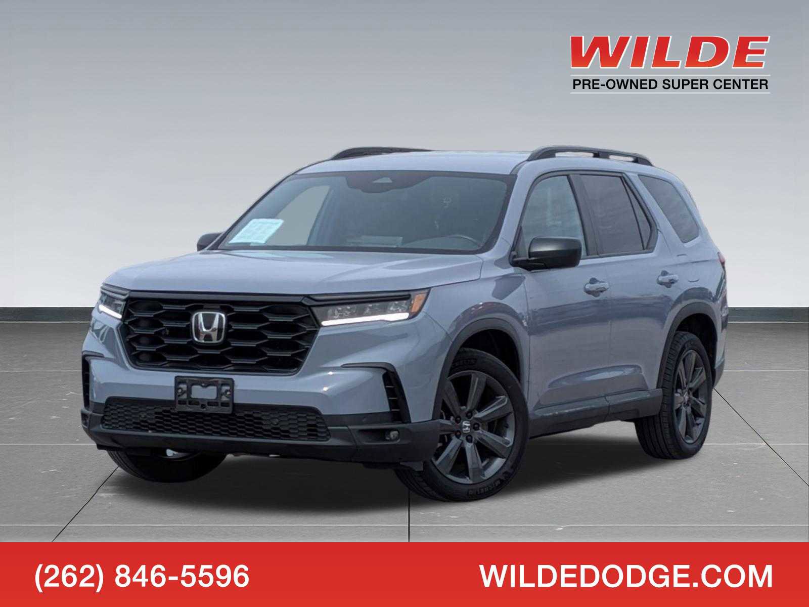 Used 2023 Honda Pilot Sport image 1