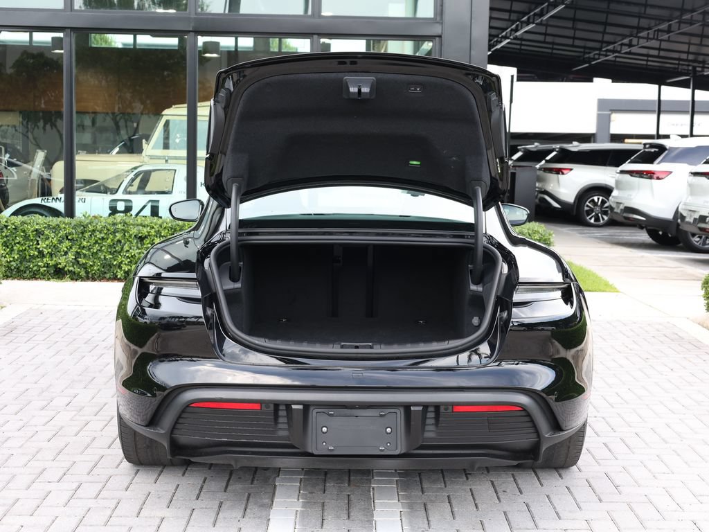 Used 2024 Porsche Taycan RWD image 7