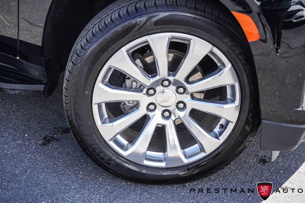 Used 2021 Chevrolet Suburban Premier image 13