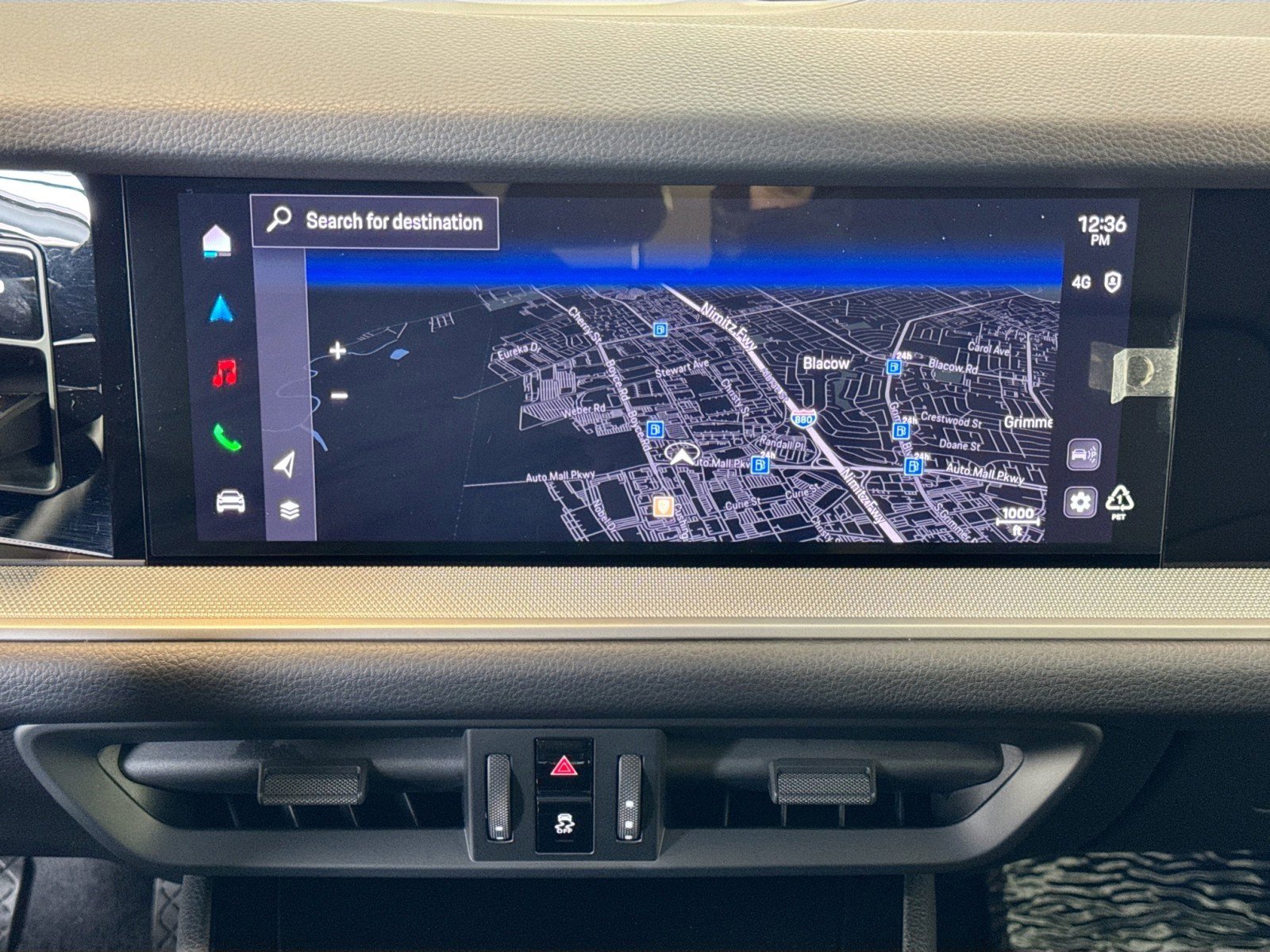 Used 2025 Porsche Cayenne image 16