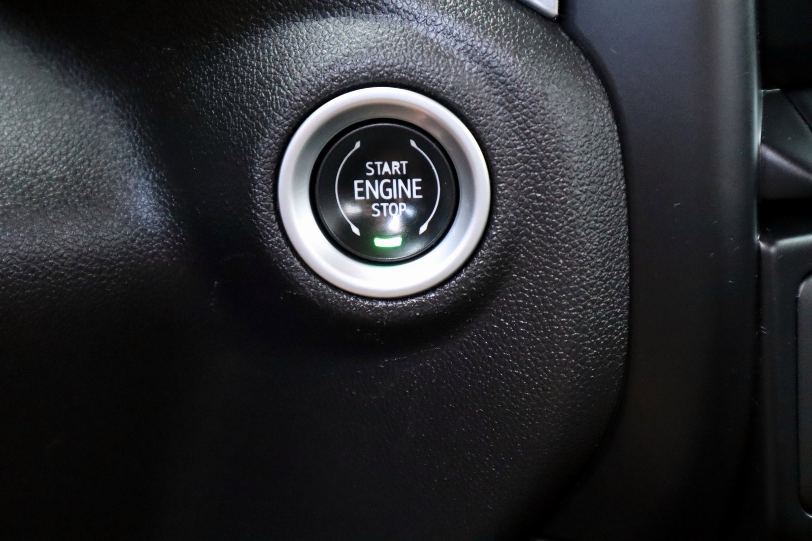 Used 2022 Chevrolet Silverado 1500 LT image 32