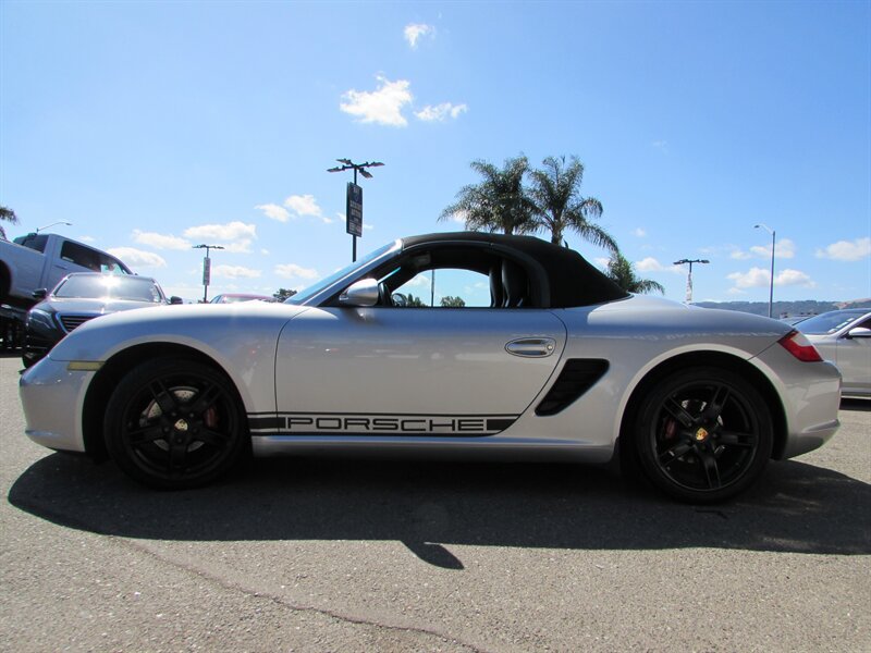 Used 2005 Porsche Boxster RWD image 4