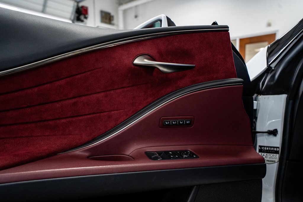 Used 2018 Lexus LC 500 Coupe w/ Performance Package image 30