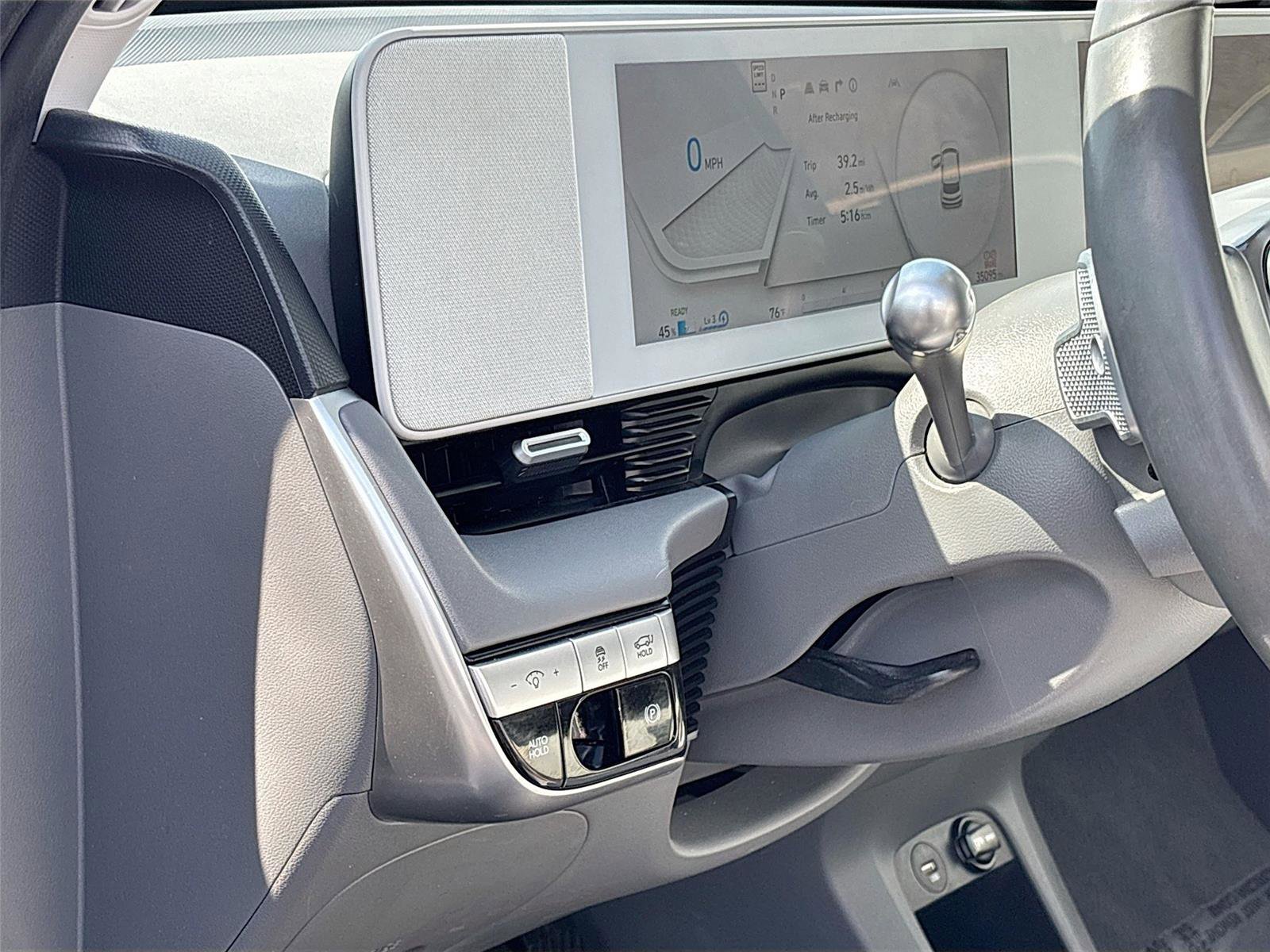 Used 2023 Hyundai Ioniq 5 SEL image 10