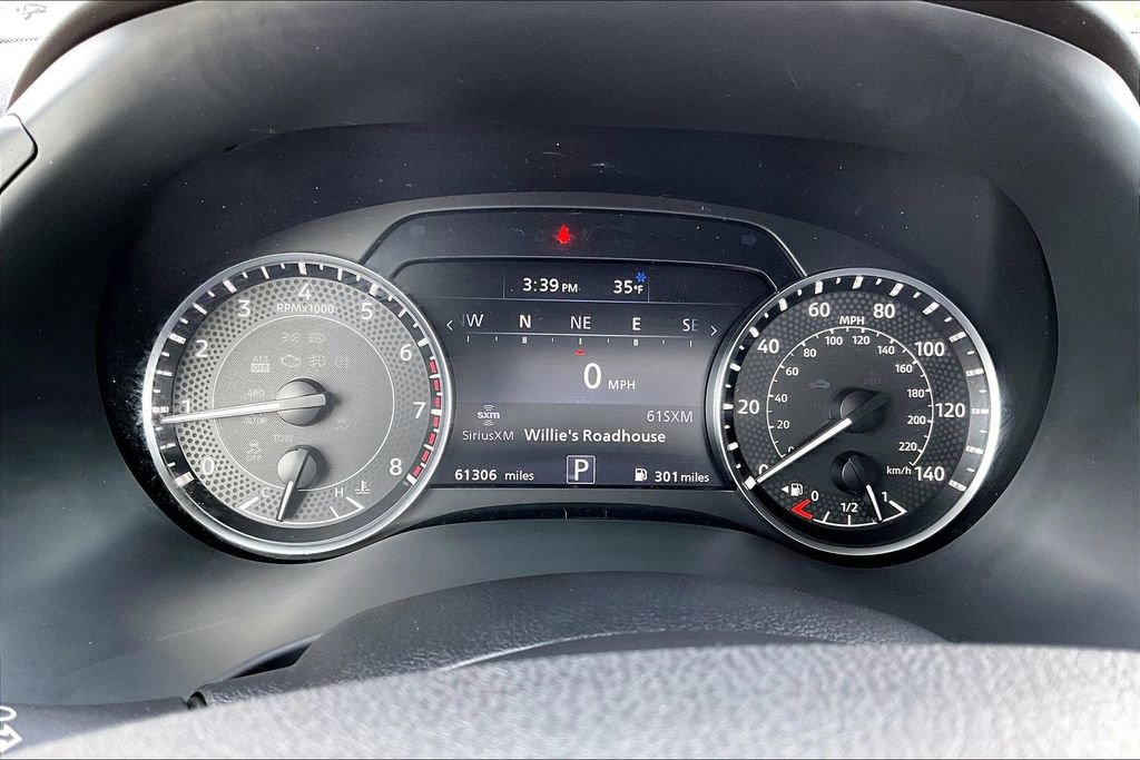 Used 2022 Nissan Armada SL w/ Captain's Chairs Package image 12