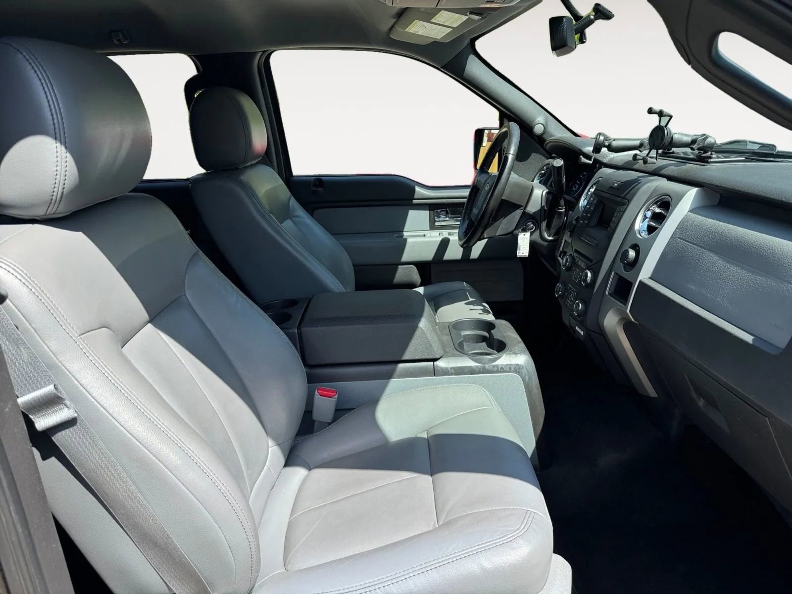 Used 2014 Ford F150 XLT w/ Equipment Group 302A Luxury AWD/4WD image 10