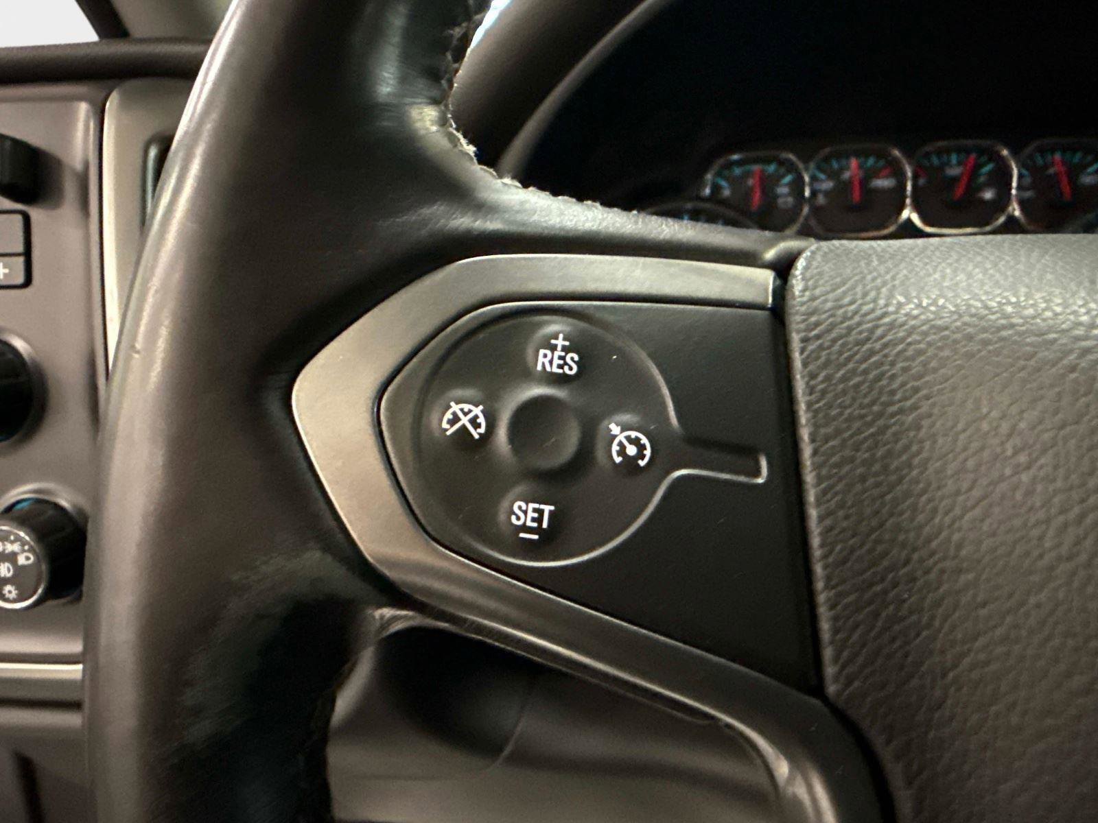 Used 2016 Chevrolet Silverado 2500 LT w/ Midnight Edition image 28