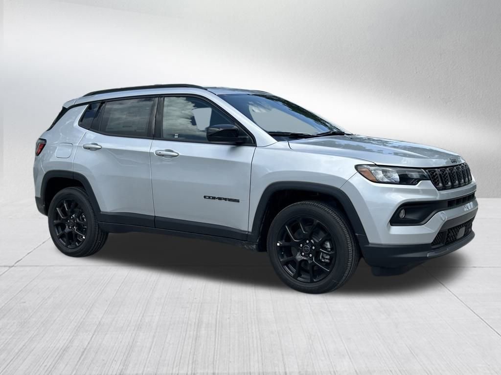 New 2025 Jeep Compass Latitude image 2